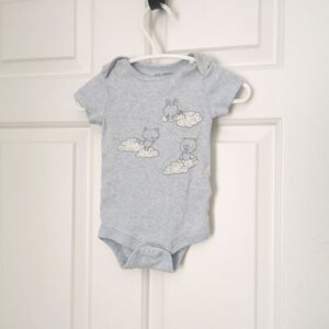*free Joe Fresh short sleeve onesie 0-3 m